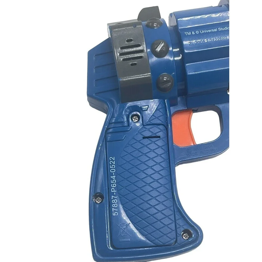 Universal Studios Despicable Me Minion Mayhem Nano Gun (Sound And Light Up)